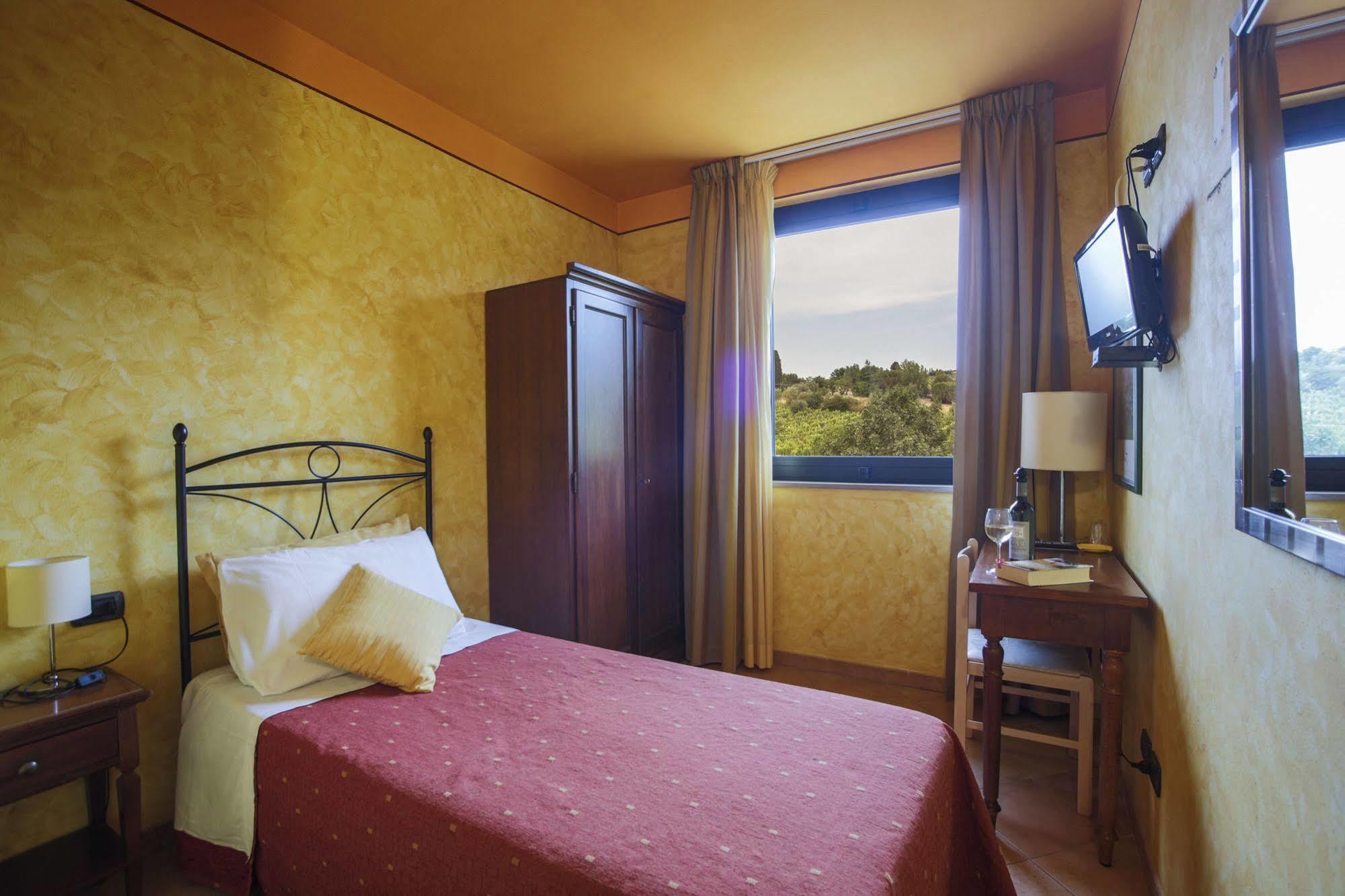 L'Antica Sosta Hotel Castelfiorentino Luaran gambar
